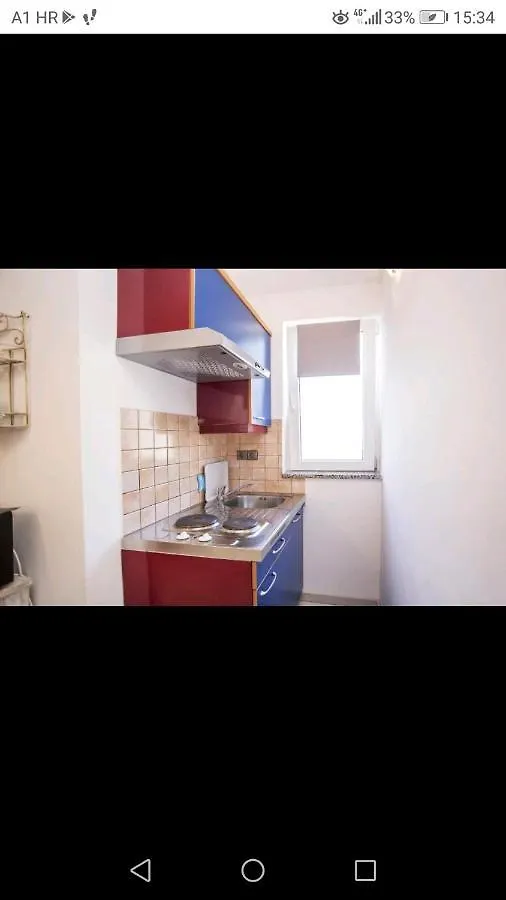 Studio Apartment Luna Ровинь